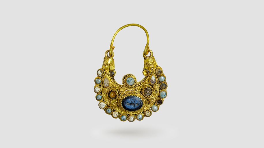 Ornate Gold Earring