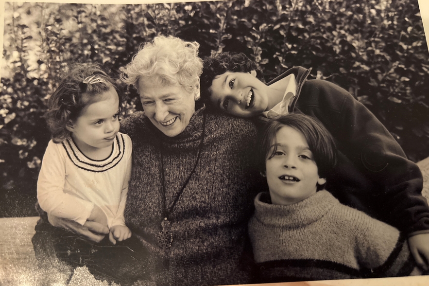 Lore Segal with her Grandchildren